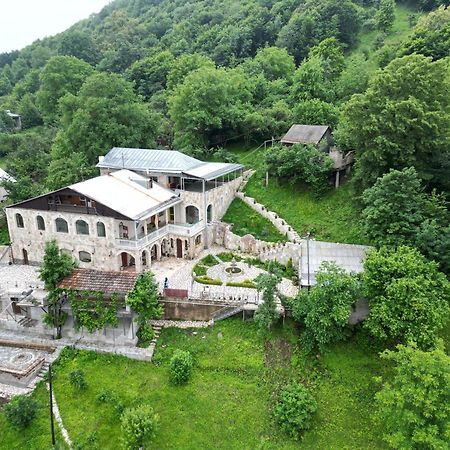 Готель Дехцени Діліжан Екстер'єр фото